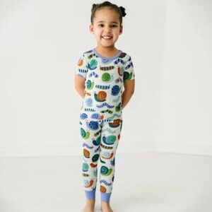 NWT Little Sleepies Inchin’ Along Two-Piece Short Sleeve/Pants Set 2T